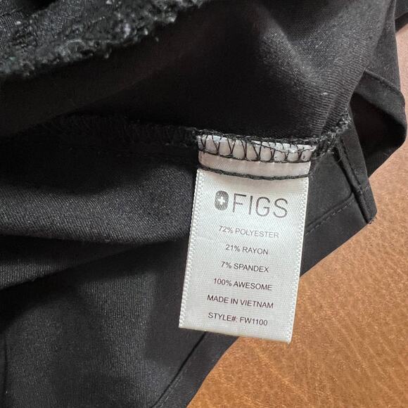 Figs XS Casma Three Pocket Black Scrub Top Short Sleeve FW1100 - Picture 8 of 8